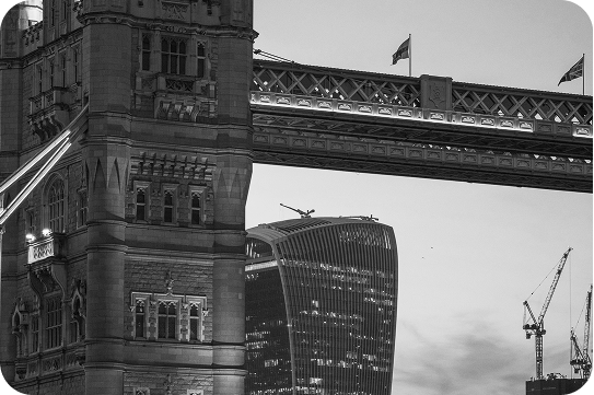 uk-insurance-service-excellence-general-insurance-landing-page-img